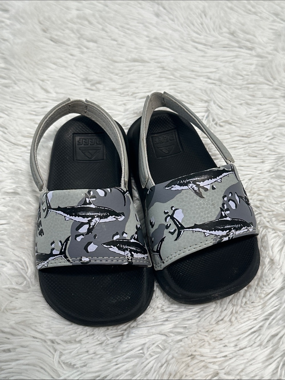 🦆 Reef Sandals